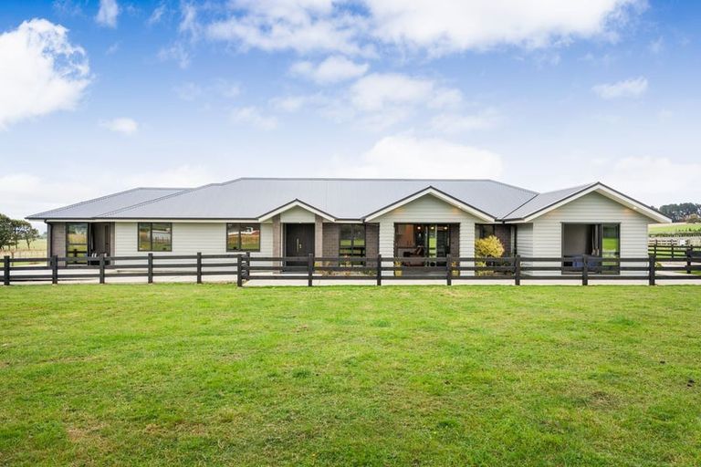 Photo of property in 21 Meavy Lane, Ashhurst, Palmerston North, 4470