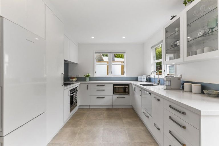 Photo of property in 4 Arapiko Street, Johnsonville, Wellington, 6037