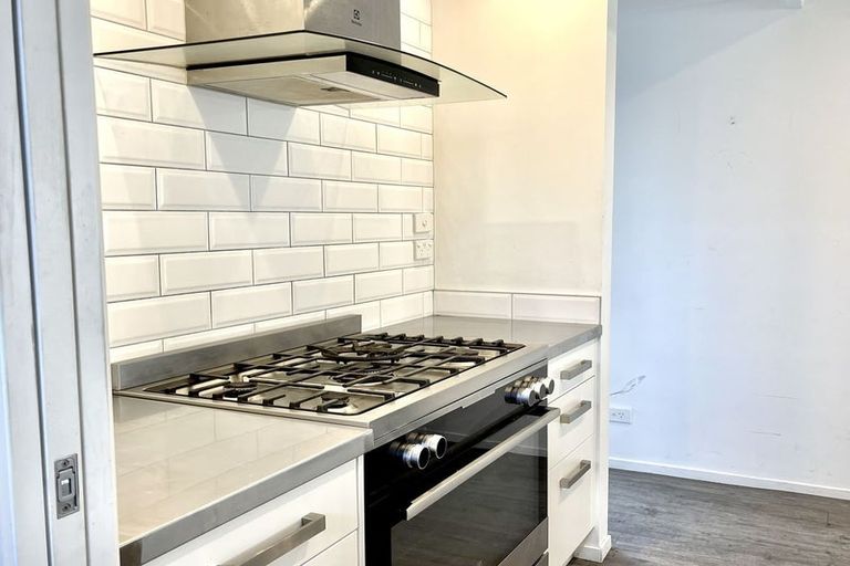 Photo of property in 161 Karewa Parade, Papamoa Beach, Papamoa, 3118