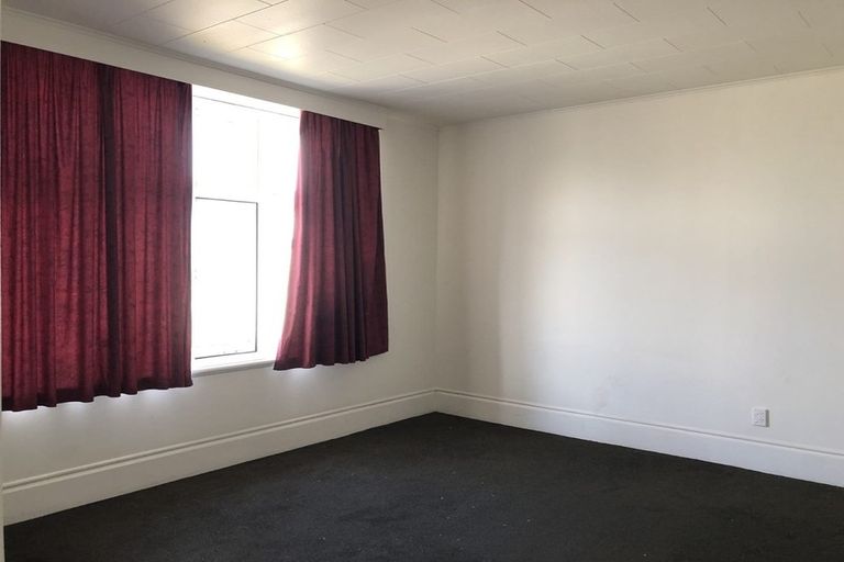 Photo of property in 42a Weraroa Road, Levin, 5510