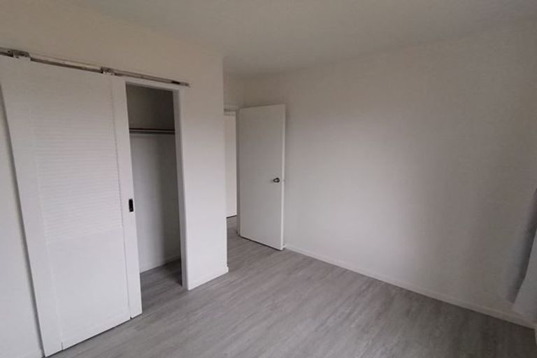 Photo of property in 2/7 Ririno Place, Manurewa, Auckland, 2102