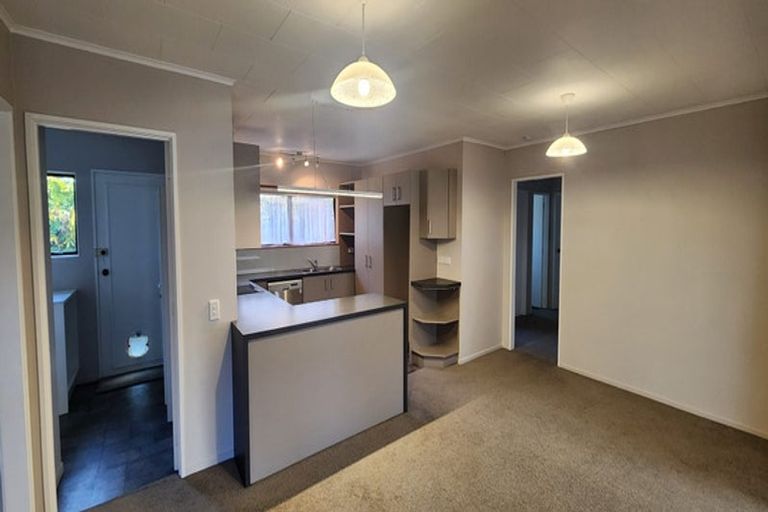 Photo of property in 22 Martin Avenue, Wakefield, 7025