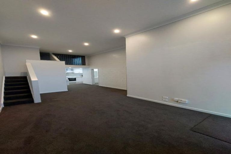 Photo of property in 138 Molesworth Street, New Plymouth, 4312