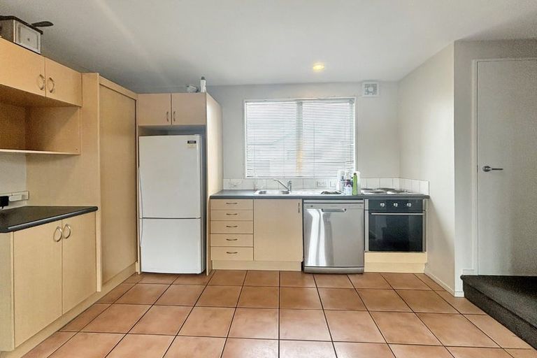 Photo of property in 5/272 Stanmore Road, Richmond, Christchurch, 8013