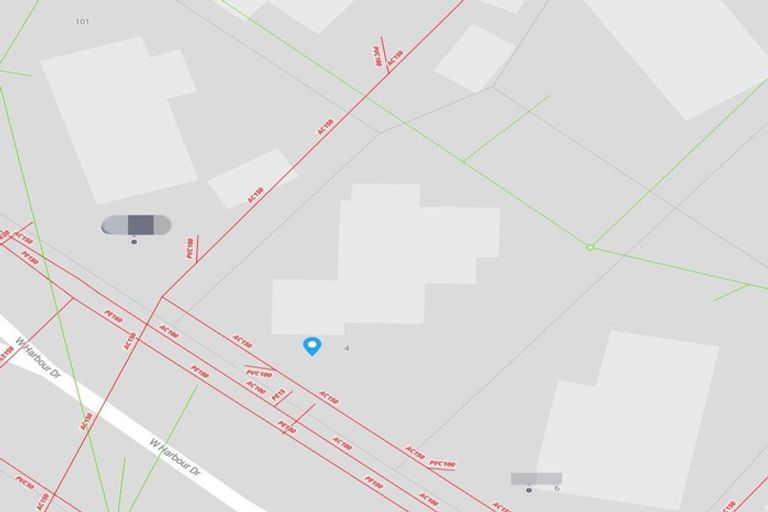 Photo of property in 4 West Harbour Drive, West Harbour, Auckland, 0618