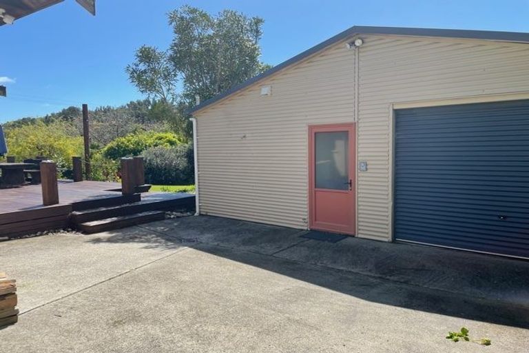 Photo of property in 19 Haile Lane, Pohara, Takaka, 7183