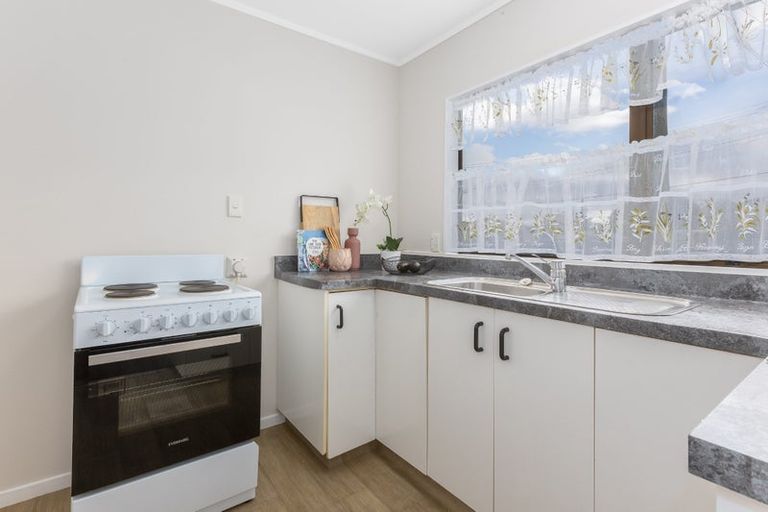 Photo of property in 1a Burden Avenue, Wainuiomata, Lower Hutt, 5014