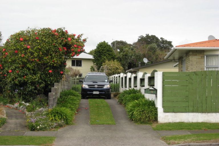 Photo of property in 9 Glamis Avenue, Bell Block, New Plymouth, 4312