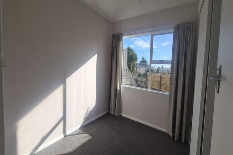 Photo of property in 3 Stirling Street, Levin, 5510