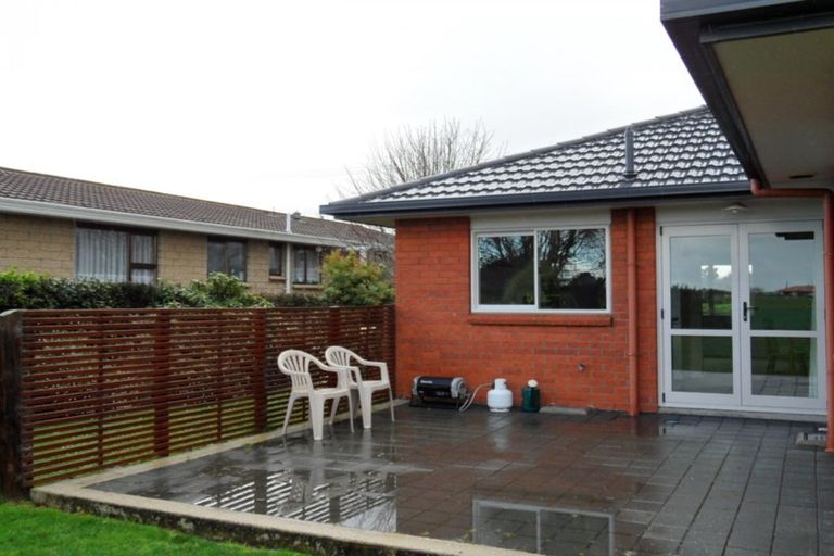 Photo of property in 124 Ferry Road, Edendale, 9825