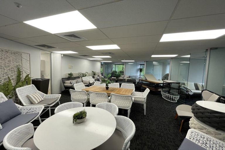 Photo of property in 2 Augustus Terrace, Parnell, Auckland, 1052