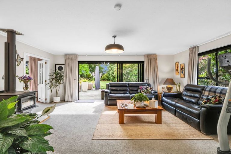 Photo of property in 720 Christchurch Akaroa Road, Tai Tapu, 7672