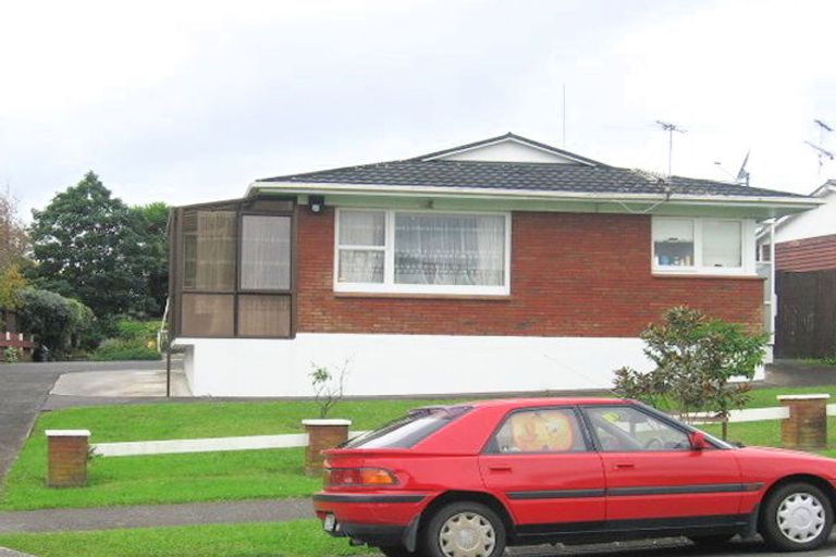 Photo of property in 2/59 The Boulevard, Sunnyhills, Auckland, 2010