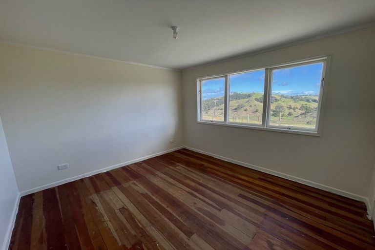 Photo of property in 217 Heatley Road, Whakapirau, 0583