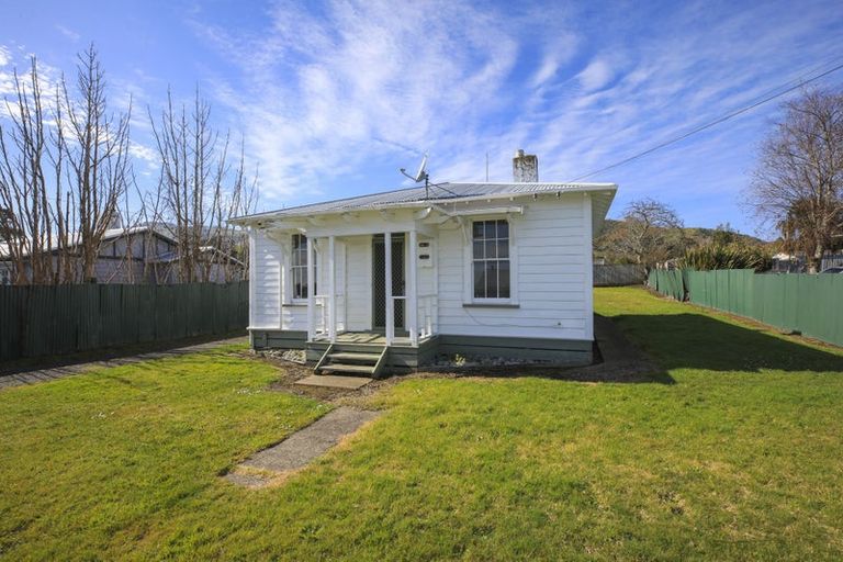Photo of property in 5 Ainslie Road, Paeroa, 3600