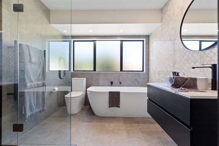 Photo of property in 78 Pacific View Road, Papamoa Beach, Papamoa, 3118