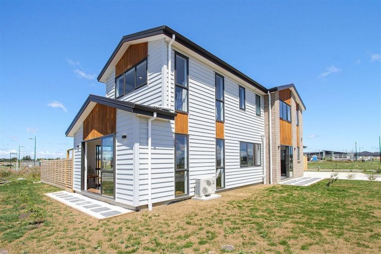 Photo of property in 3 Kaitiaki Drive, Clarks Beach, 2122