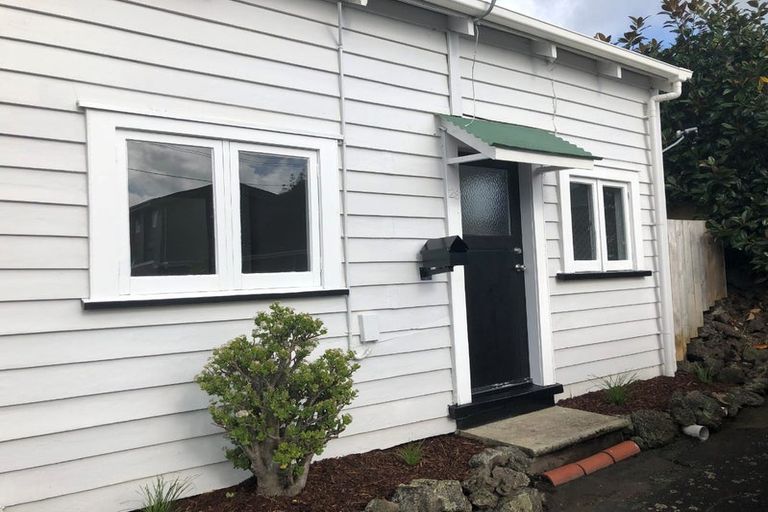 Photo of property in 28 Taupata Street, Stoke, Nelson, 7011