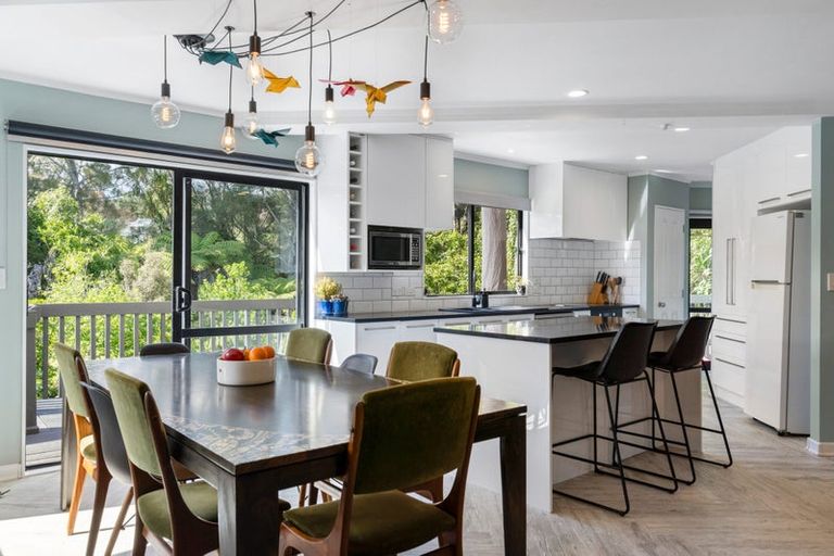 Photo of property in 43 Holmes Drive South, Massey, Auckland, 0614