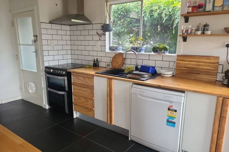 Photo of property in 43 Hendon Road, Fairview Downs, Hamilton, 3214