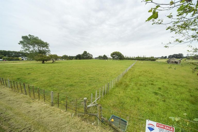 Photo of property in 40 Pukepapa Road, Marton, 4710