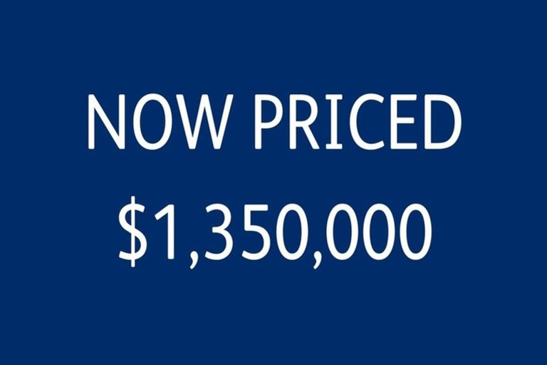 Photo of property in 11 Commodores Close, Coastlands, Whakatane, 3120