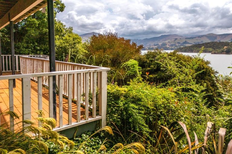 Photo of property in 6506 Christchurch Akaroa Road, Takamatua, 7581
