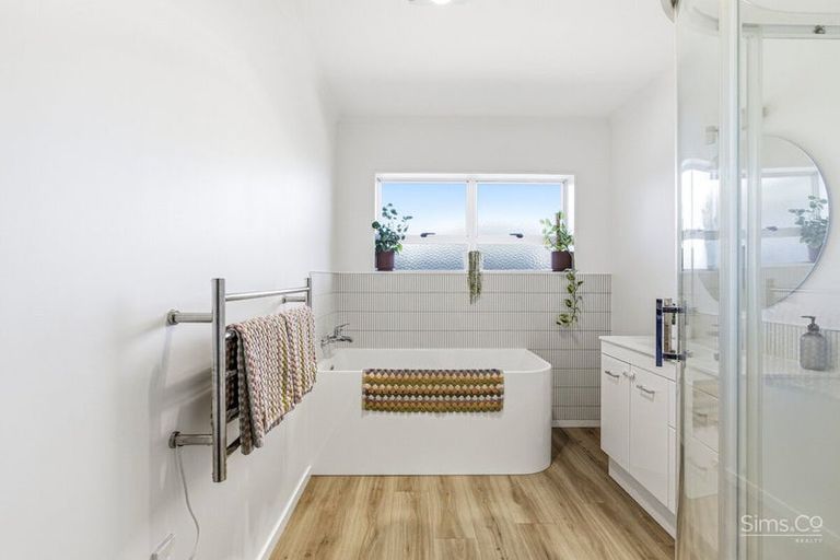 Photo of property in 12 Kakaho Drive, Tawhero, Whanganui, 4501