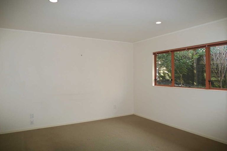 Photo of property in 72 Hinemoa Street, Paraparaumu, 5032