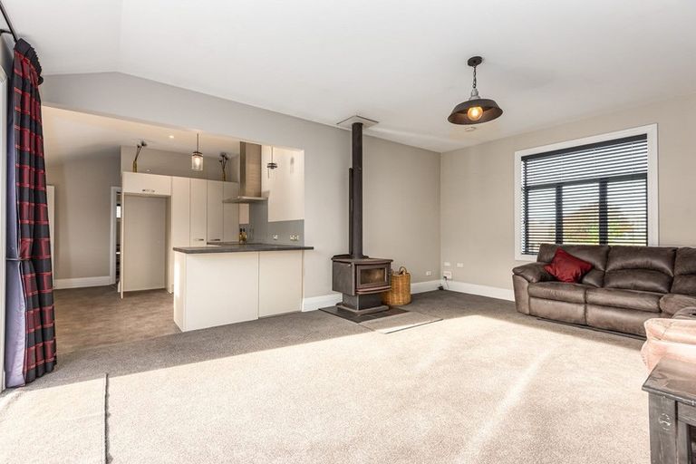 Photo of property in 76 Hawke Street, New Brighton, Christchurch, 8083