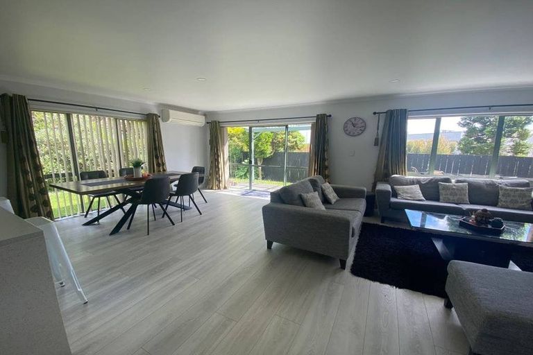Photo of property in 19 Aclare Place, East Tamaki, Auckland, 2016