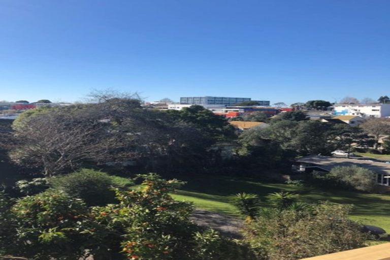 Photo of property in 65 Fifth Avenue, Tauranga, 3110