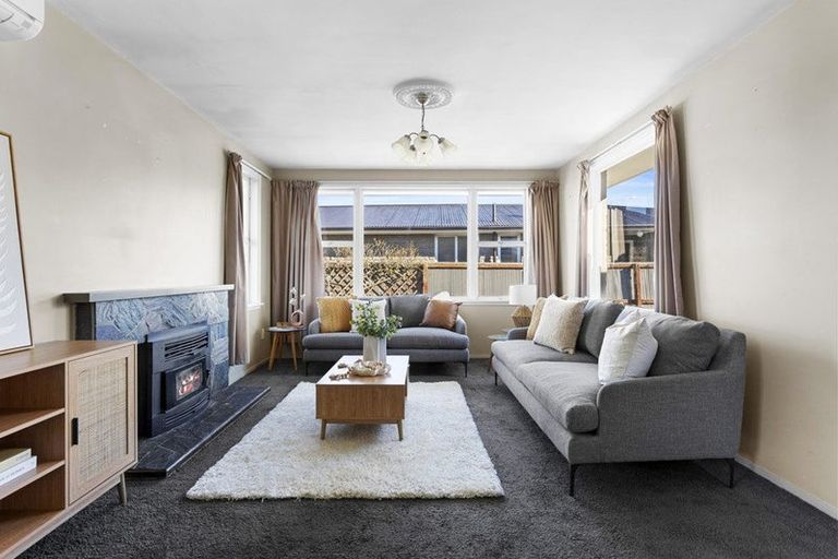 Photo of property in 63 Johns Road, Rangiora, 7400