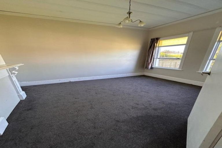 Photo of property in 116 Fairfield Road, Hawera, 4610