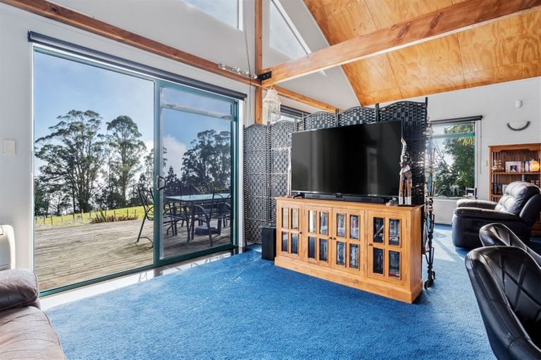 Photo of property in 39 Hill View Road, Ruatangata West, Kamo, 0185