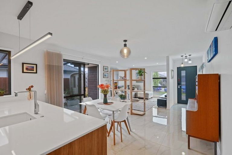 Photo of property in 9 Larissa Road, Halswell, Christchurch, 8025