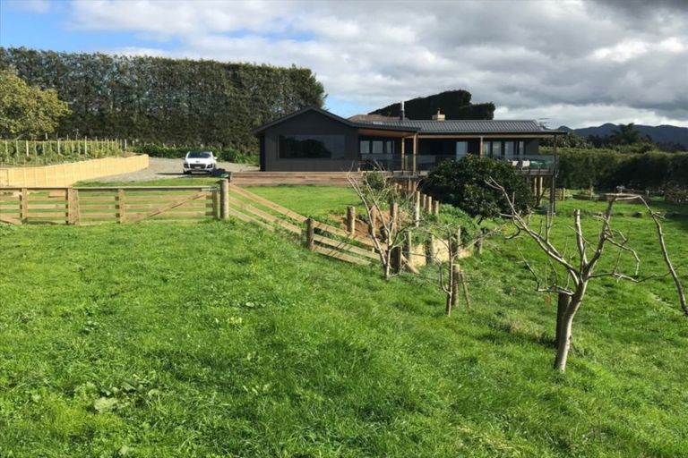Photo of property in 261b Walker Road East, Aongatete, 3178