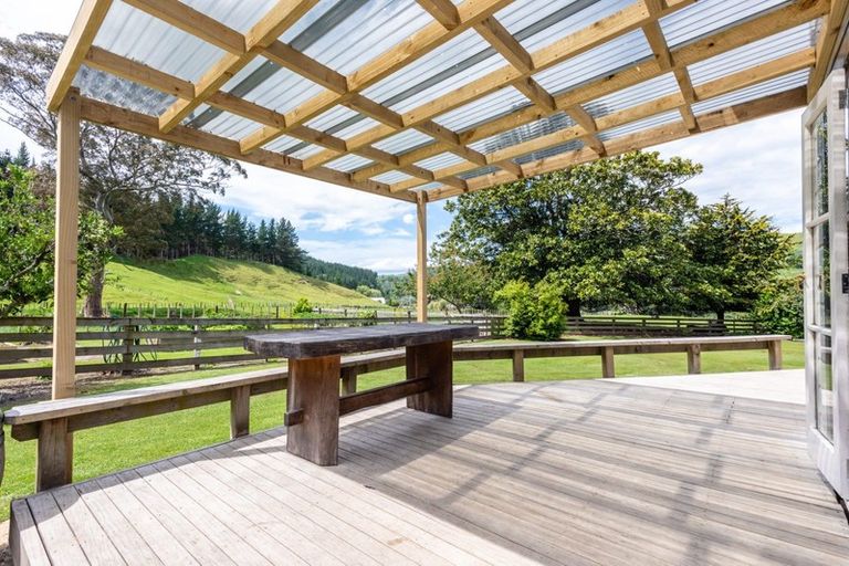 Photo of property in 1686 Waingake Road, Waingake, Manutuke, 4078