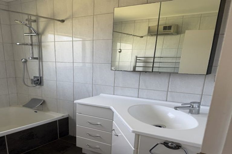 Photo of property in 36b Moore Street, Leamington, Cambridge, 3432