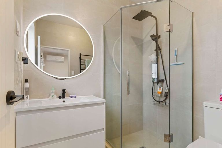 Photo of property in 291 Victoria Street West, Pukekohe, 2120