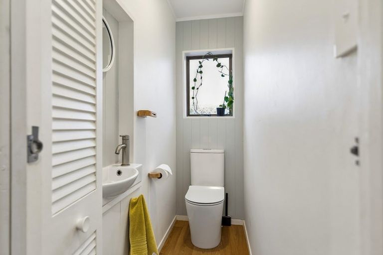 Photo of property in 353a Oceanbeach Road, Mount Maunganui, 3116