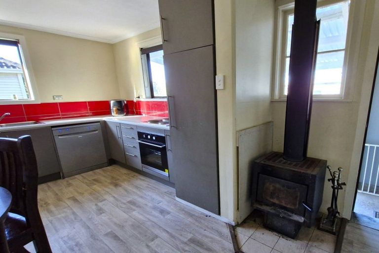 Photo of property in 50 Hutcheson Street, Mayfield, Blenheim, 7201