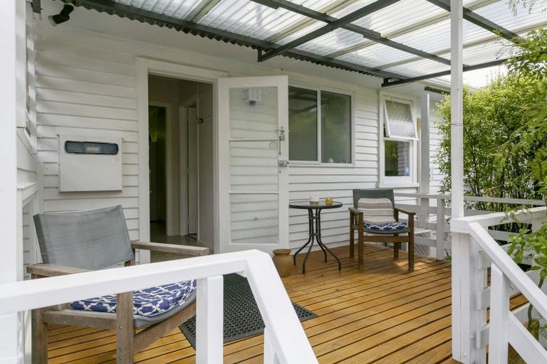 Photo of property in 17 Charles Crescent, Rainbow Point, Taupo, 3330
