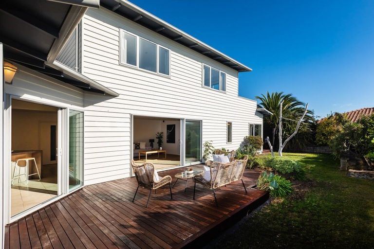 Photo of property in 12 Sandalwood Place, Waimairi Beach, Christchurch, 8083