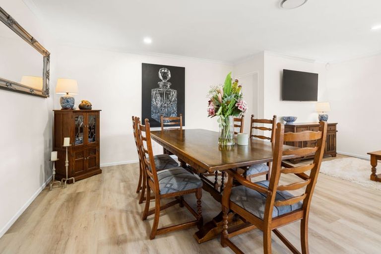 Photo of property in 23 Ambleside Drive, Northpark, Auckland, 2013