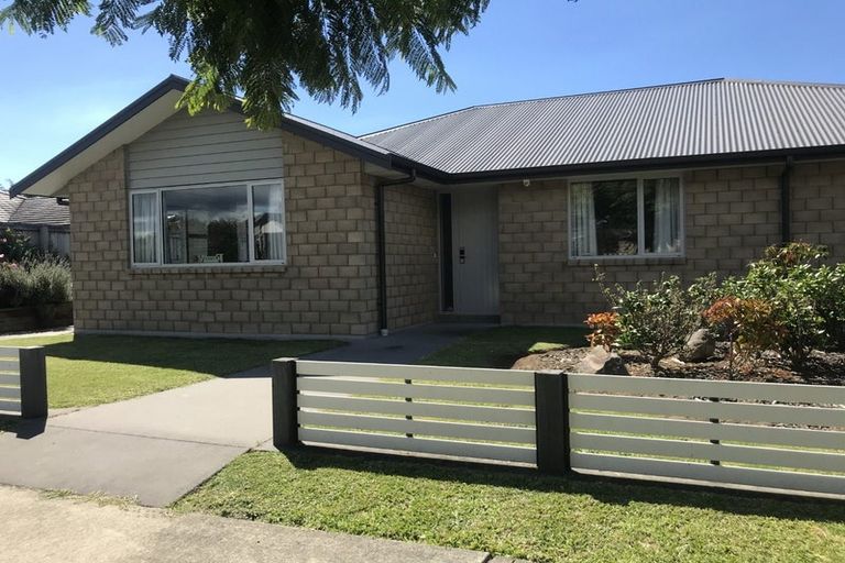 Photo of property in 3 Tranquil Grove, Omokoroa, 3114
