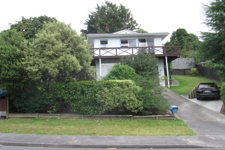 Photo of property in 5 Malibu Grove, Bayview, Auckland, 0629