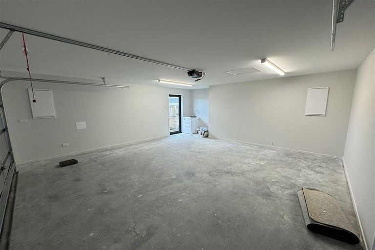 Photo of property in 32 Glovers Road, Halswell, Christchurch, 8025