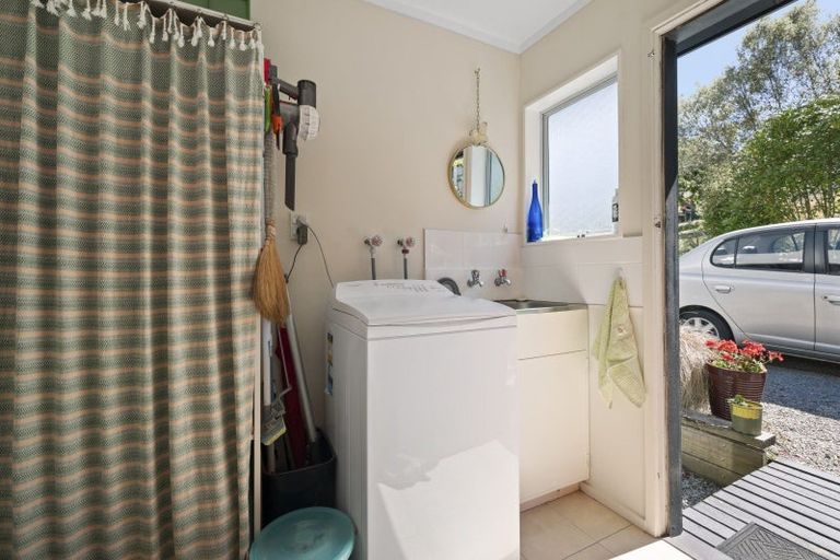 Photo of property in 108 Wakeman Road, Acacia Bay, Taupo, 3330