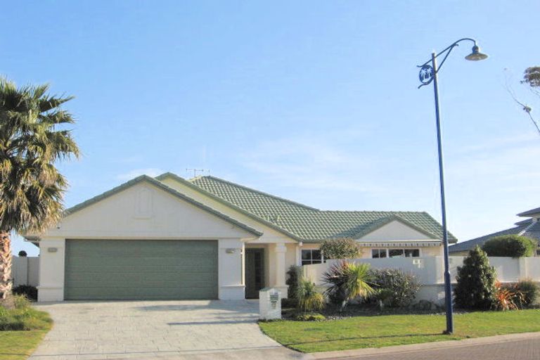 Photo of property in 9 Catalina Key, Papamoa Beach, Papamoa, 3118